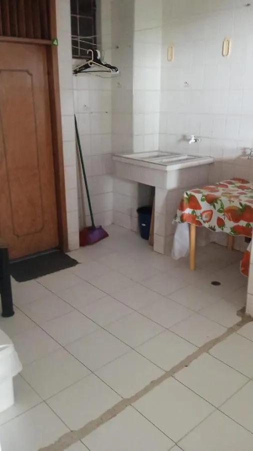 Apartamento edificio kibutz Gaira